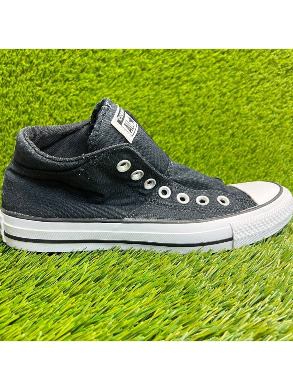 Converse Chuck Taylor All Star Madison Mid Womens Size 8 Athletic Shoes Sneakers